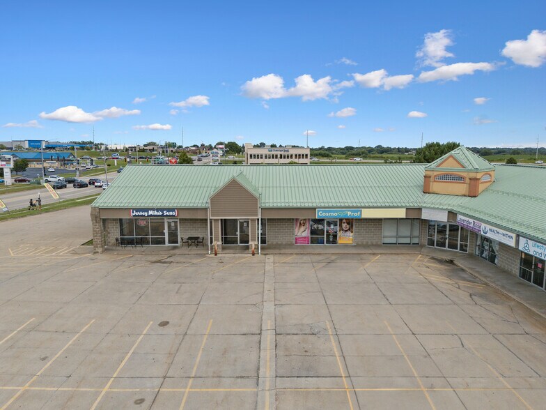 More Photos Of 4855 Asbury Rd, Dubuque General Retail For Lease