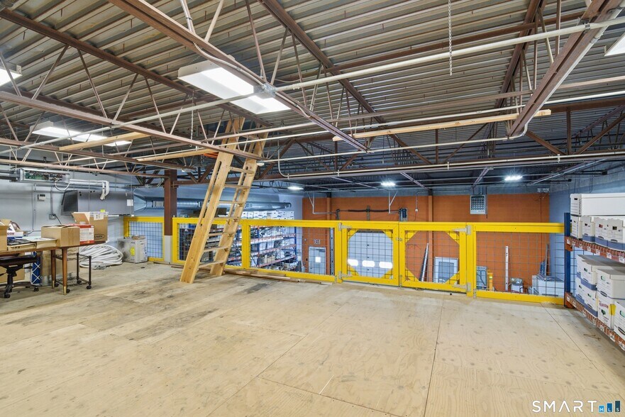 More Photos Of 1486 Highland Ave, Cheshire Warehouse For Sale