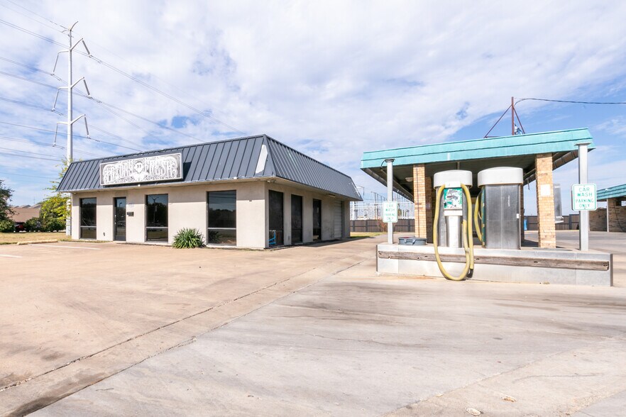 More Photos Of , Arlington Unknown For Sale
