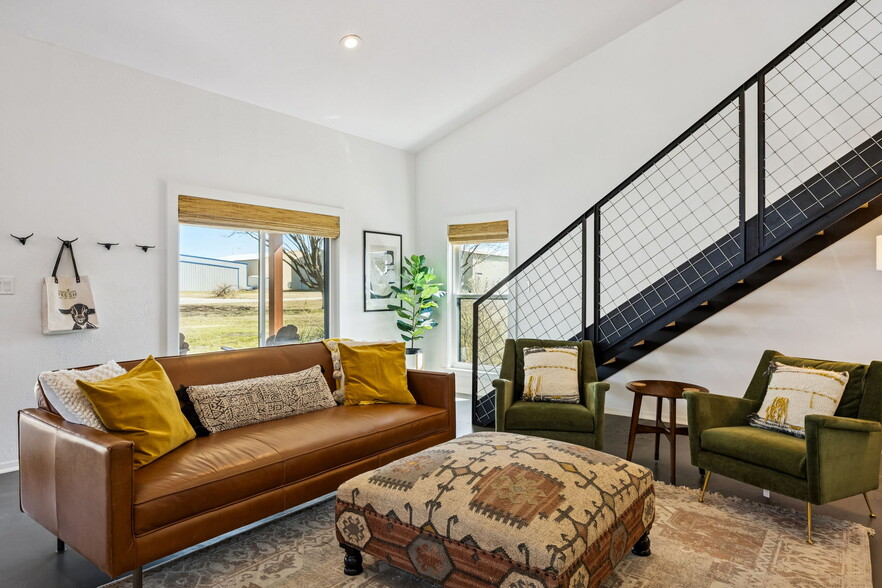 More Photos Of 10130 Billy Mitchell, McKinney Specialty For Sale