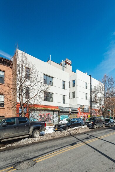 More Photos Of 446 Franklin Ave, Brooklyn Apartments For Sale