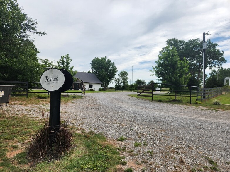 More Photos Of 17432 NE North Dr, Fletcher Religious Facility For Sale