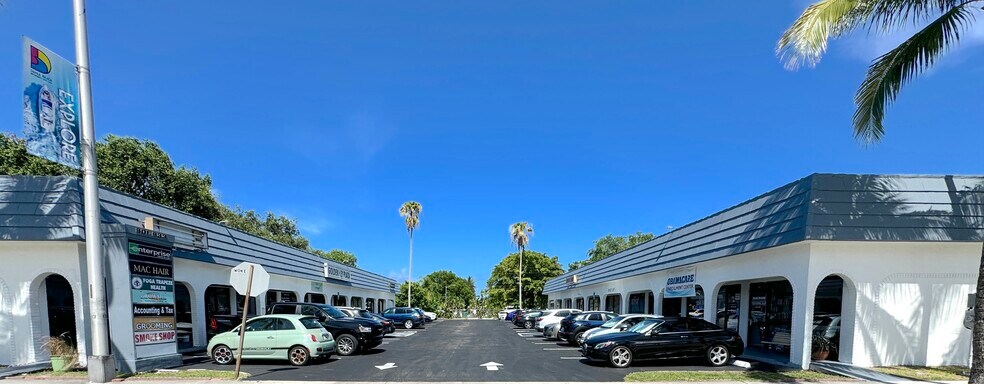 More Photos Of 833 S Federal Hwy, Dania Unknown For Lease