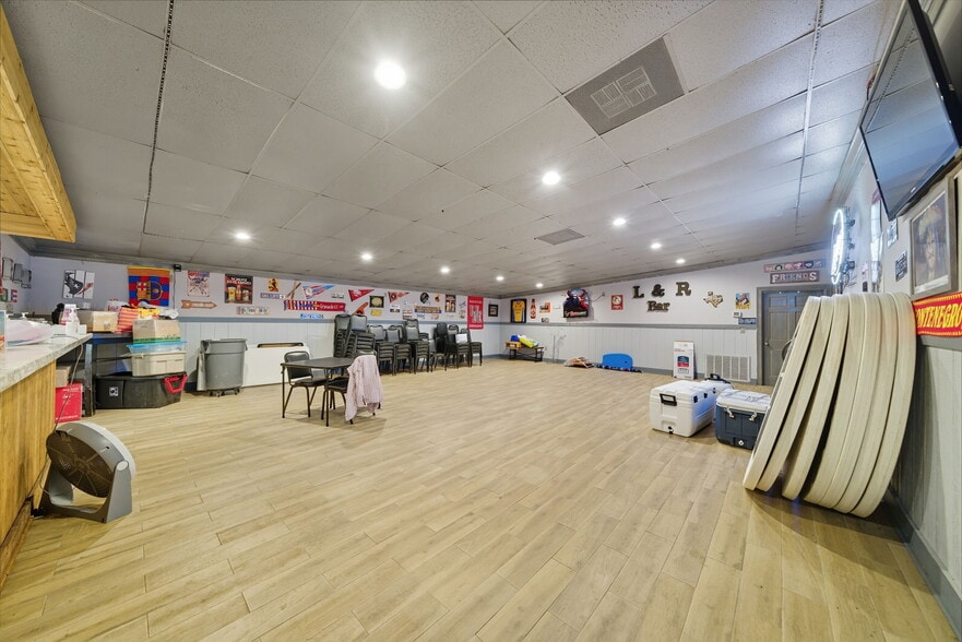 More Photos Of 12828 FM 1960, Huffman Warehouse For Sale