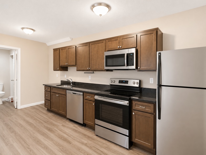 More Photos Of 82 Main St, East Hampton Apartments For Sale