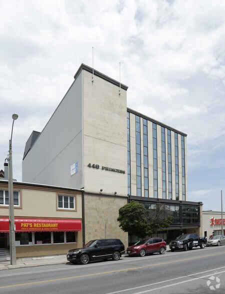 More Photos Of 449 Princess St, Kingston Apartments For Lease