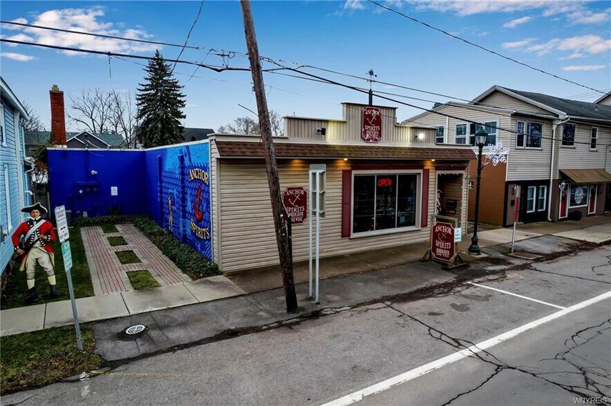 More Photos Of 113 Lockport St, Youngstown General Retail For Sale
