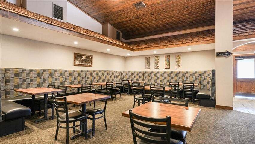 More Photos Of N1856 County Road O, Stoddard Restaurant For Sale