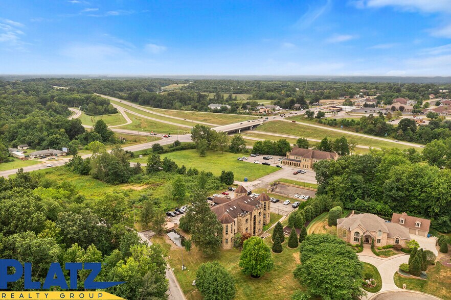 More Photos Of 1170 E Western Reserve Rd, Youngstown Office For Sale