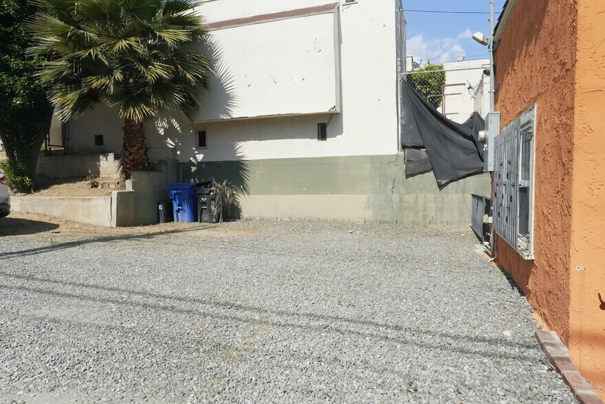 More Photos Of 1201 Temple St, Los Angeles Flex For Lease