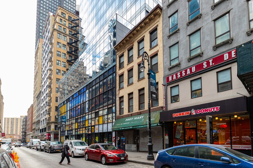 More Photos Of 120 Fulton St, New York Office For Lease