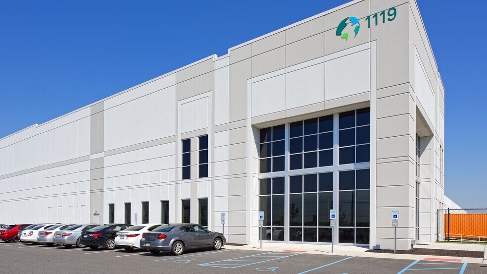 More Photos Of 1119 W Middlesex Ave, Port Reading Unknown For Lease