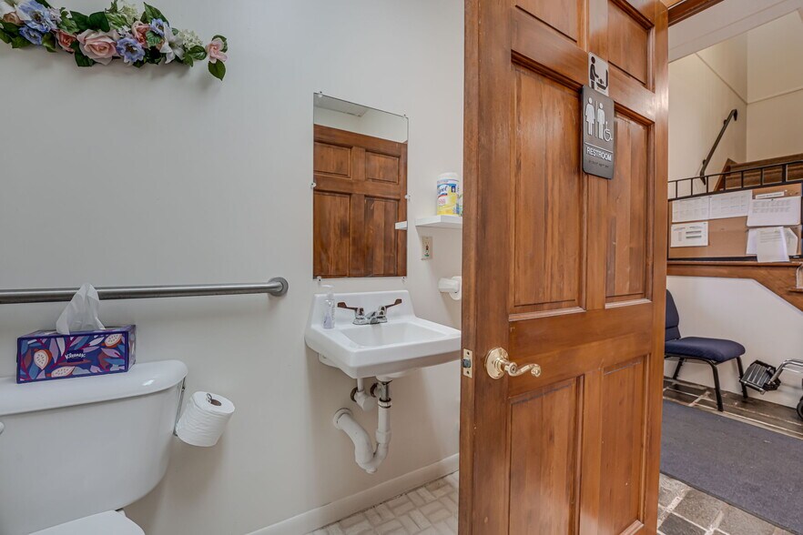 More Photos Of 1600 N Main St, Culpeper Lodge Meeting Hall For Sale