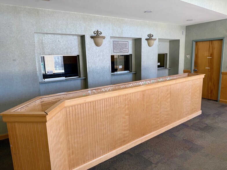 More Photos Of 1 Randall Sq, Providence Medical For Sale
