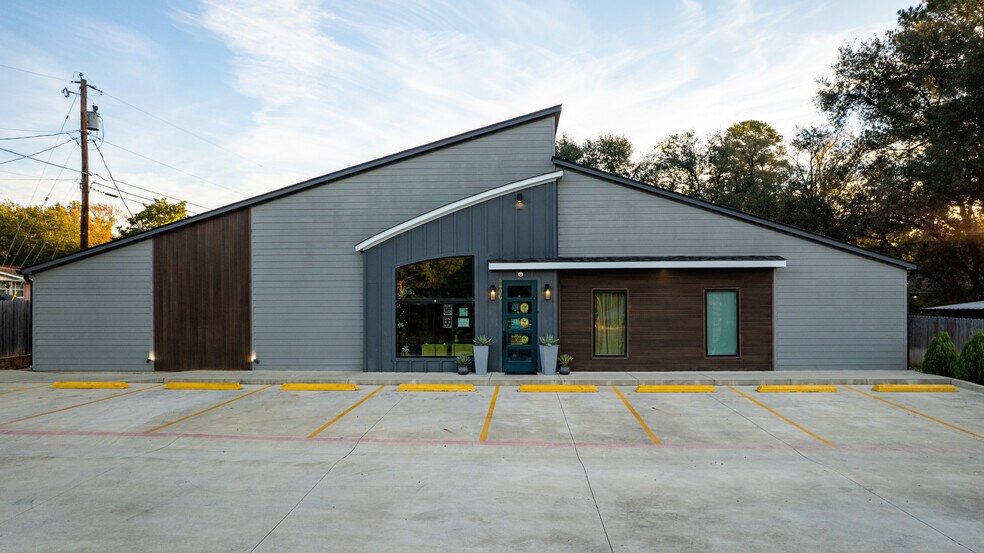 Primary Photo Of 4406 Judson Rd, Longview General Retail For Sale