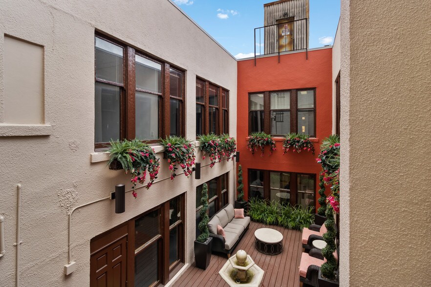 More Photos Of 56 E Pine St, Orlando Loft Creative Space For Lease