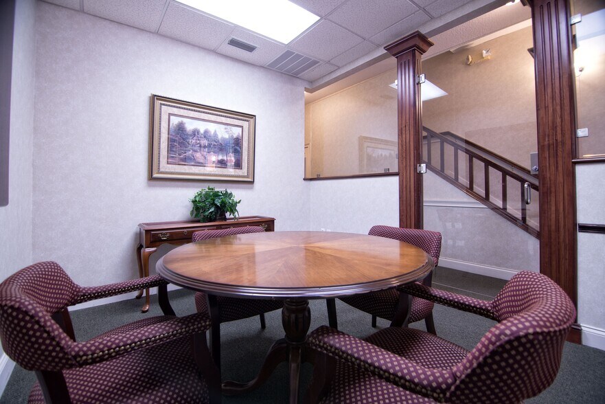 More Photos Of 231 N Kentucky Ave, Lakeland Office For Lease