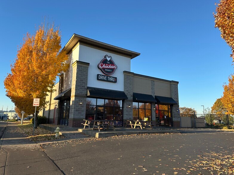 More Photos Of 2280-2310 SE Mission St, Salem Unknown For Lease