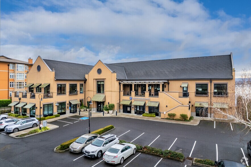 More Photos Of 2001 SE Columbia River Dr, Vancouver Office For Lease