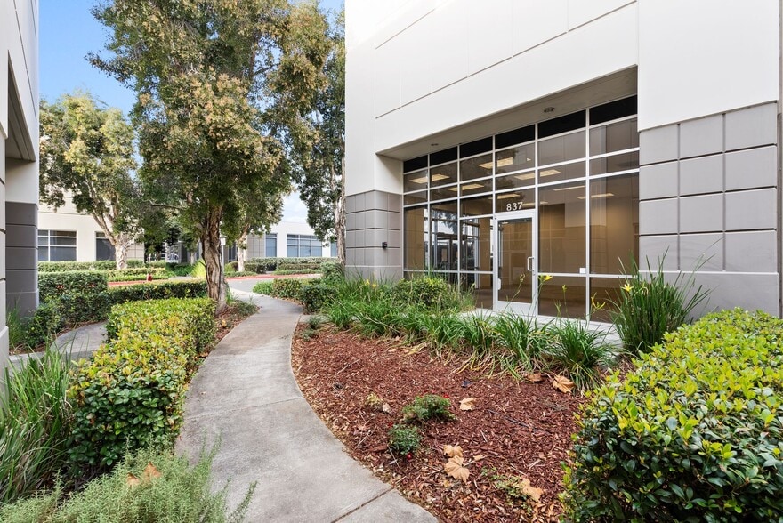 More Photos Of 809-837 Corporate Way, Fremont Office For Sale