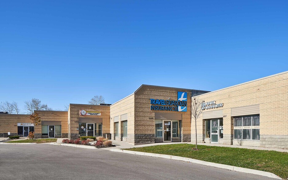 More Photos Of 29-35 Cedar Pointe Dr, Barrie Unknown For Lease