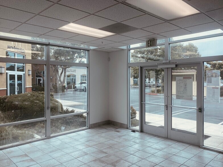 More Photos Of 4081 Mission Oaks Blvd, Camarillo Office For Sale