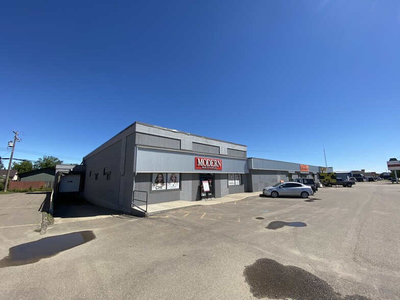 Primary Photo Of 5716 44 St, Lloydminster General Retail For Sale