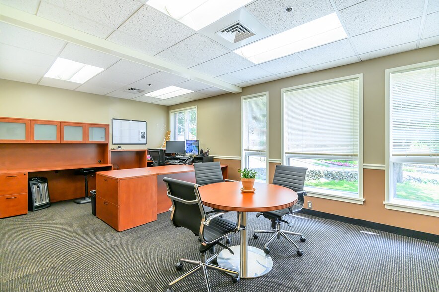 More Photos Of 100 Conifer Hill Dr, Danvers Office For Lease