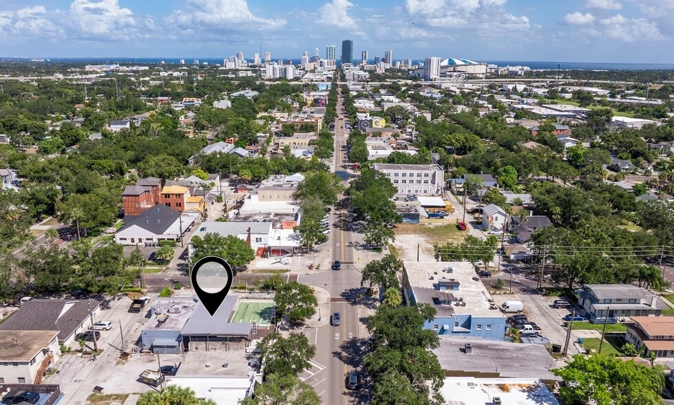 More Photos Of 2601 Central Ave, Saint Petersburg Restaurant For Lease