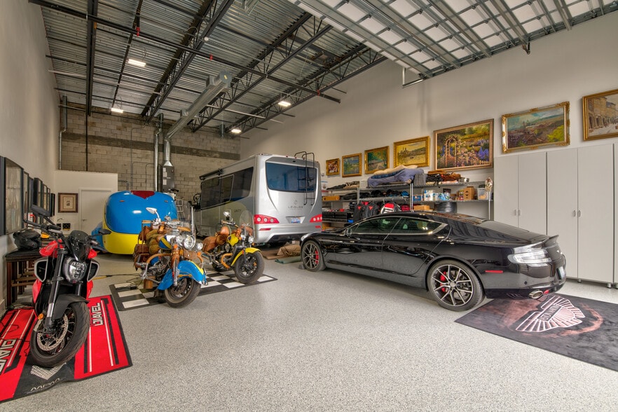 More Photos Of 7040 SE Federal Hwy, Hobe Sound Warehouse For Sale