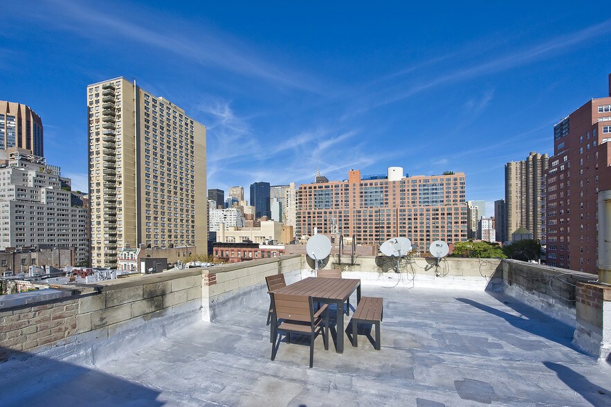 More Photos Of 237 E 31st St, New York Apartments For Lease
