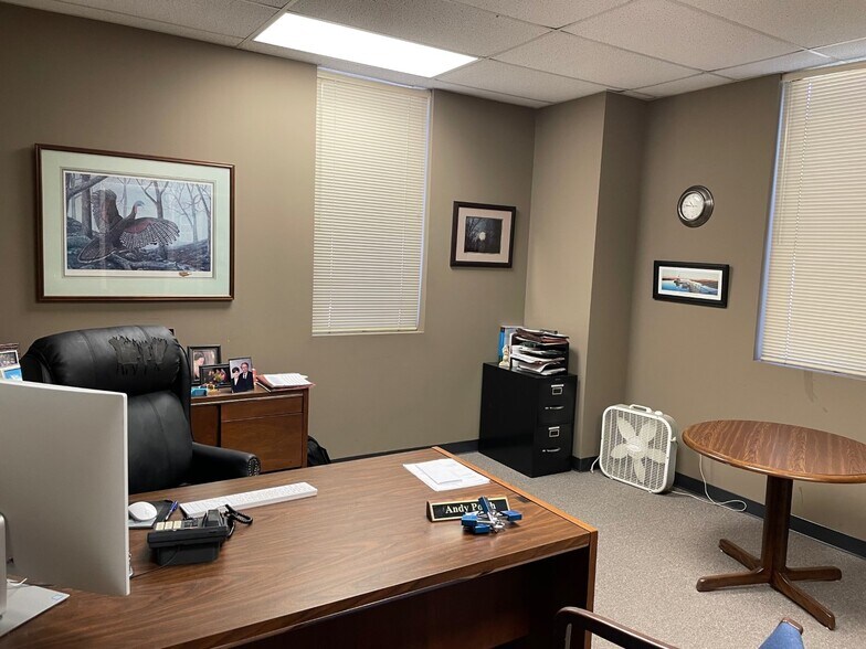 More Photos Of 7524 Fairfield Rd, Columbia Industrial For Sale