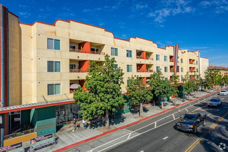 More Photos Of 4330 30th St, San Diego Apartments For Lease