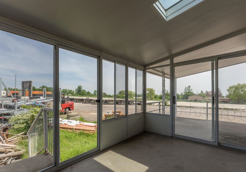 More Photos Of 2101 Ninth Line, Oakville Warehouse For Sale