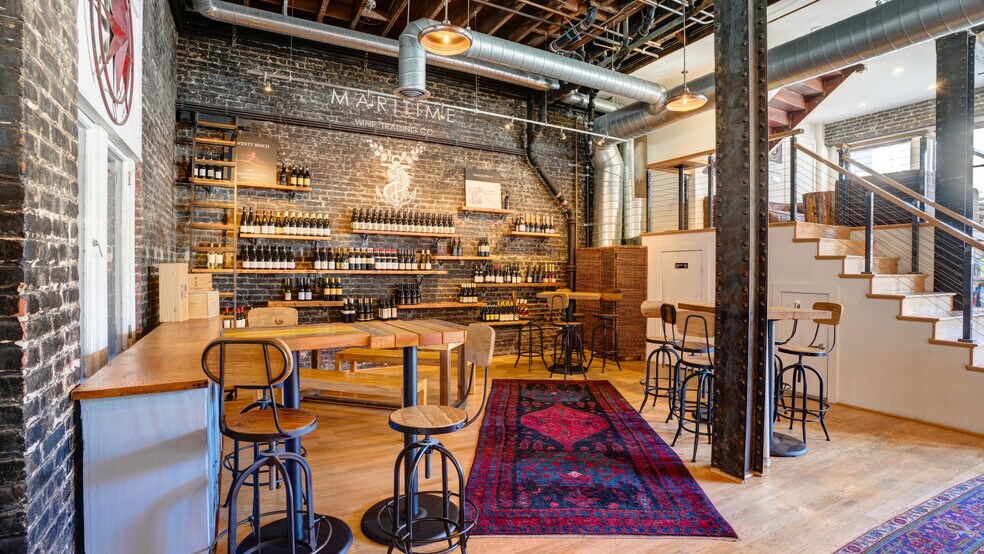 More Photos Of 200-222 Columbus Ave, San Francisco Office For Lease