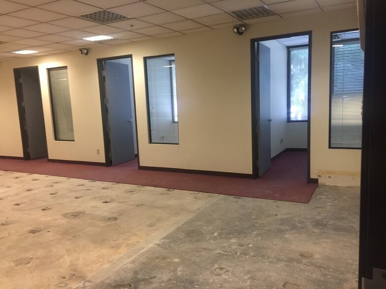 More Photos Of 401 W Lincoln Ave, Anaheim Office For Lease