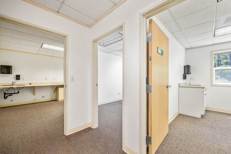 More Photos Of 705 9th St, Florence Medical For Lease