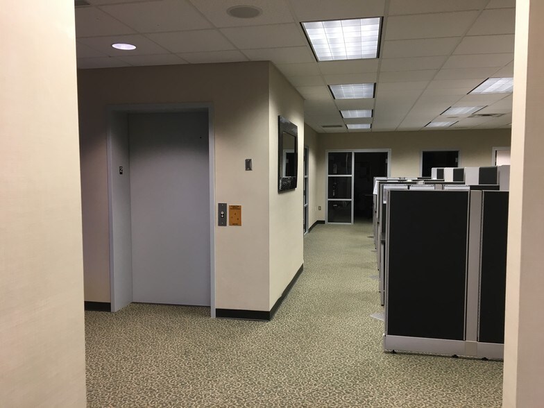 More Photos Of 10469 Atlee Station Rd, Ashland Office For Sale