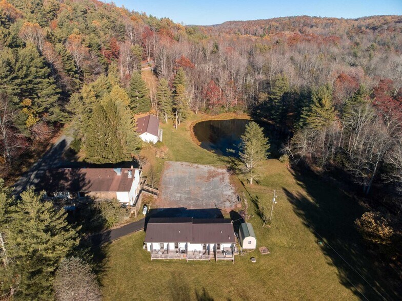 More Photos Of 182 Woodberry Rd Sw, Meadows Of Dan Hotel For Sale