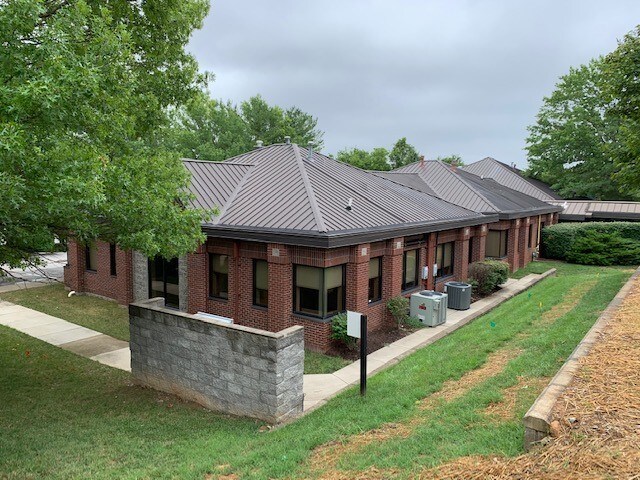 More Photos Of 239 Bedford Way, Franklin Medical For Sale