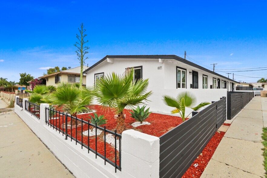 Primary Photo Of 609 W E St, Wilmington Apartments For Sale
