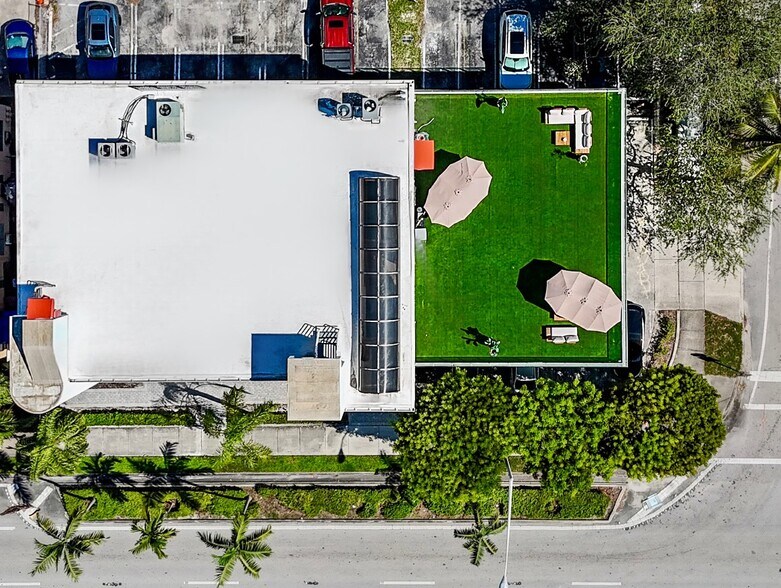 More Photos Of 2455 SW 27th Ave, Miami Medical For Lease