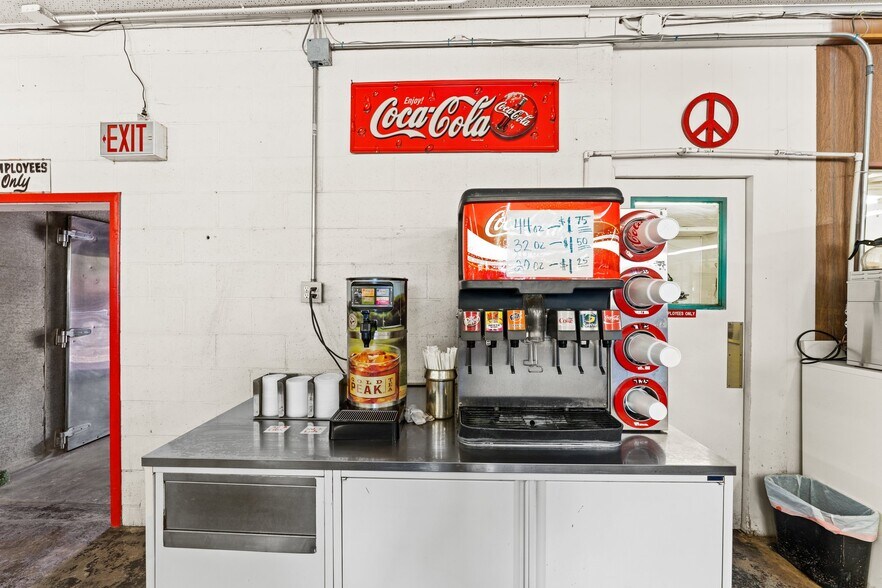 More Photos Of 70932 Highway 60, Wenden General Retail For Sale