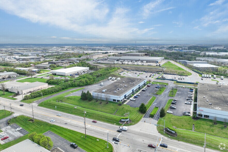 More Photos Of 4305 Muhlhauser Rd, Fairfield Warehouse For Lease