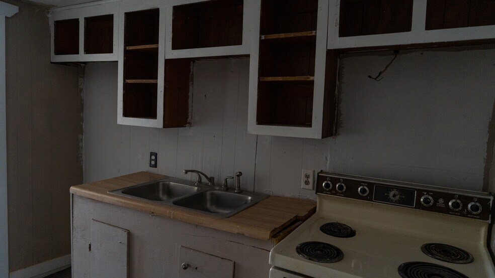 More Photos Of 207 B St, Paragould Apartments For Sale