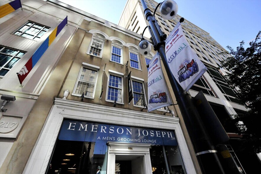 Primary Photo Of 221 S Tryon St, Charlotte Storefront Retail Office For Sale