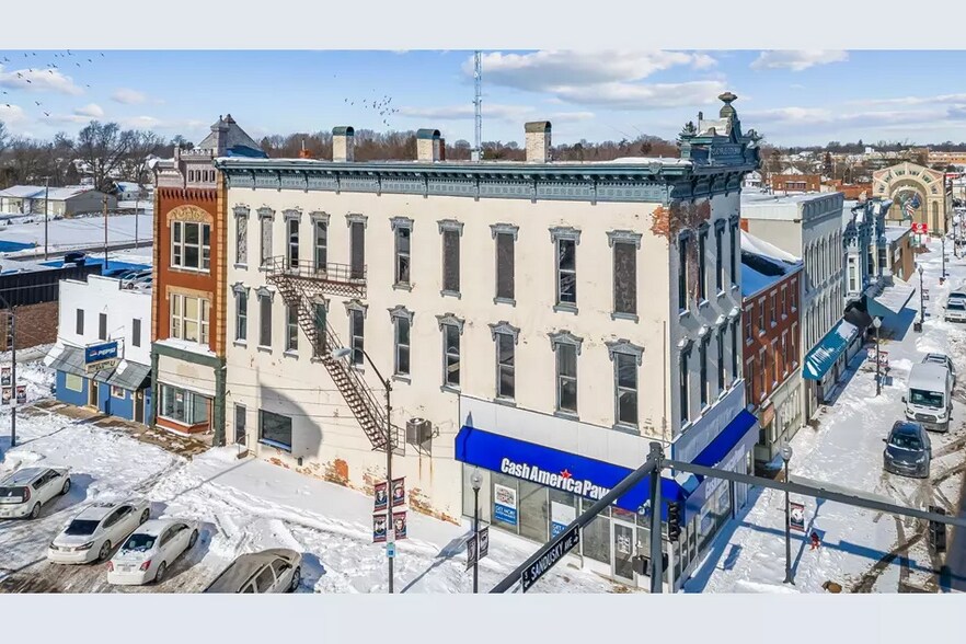 Primary Photo Of 101 N Sandusky Ave, Bucyrus Apartments For Sale