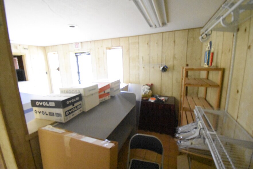 More Photos Of 630 Kentucky St, South Houston Office For Sale