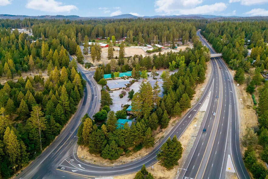 More Photos Of 944 McCourtney Rd, Grass Valley Unknown For Lease