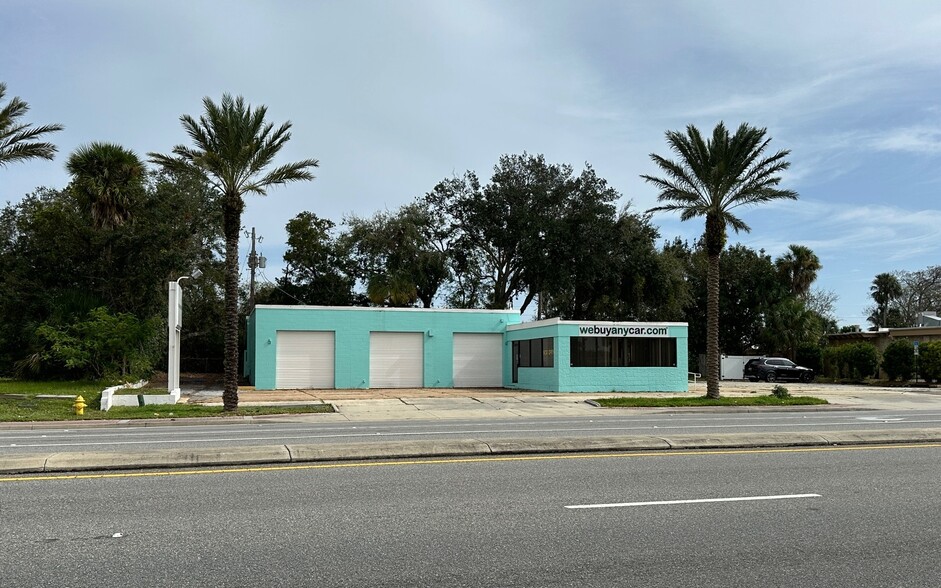 Primary Photo Of 1615 S Ridgewood Ave, Daytona Beach Auto Repair For Sale